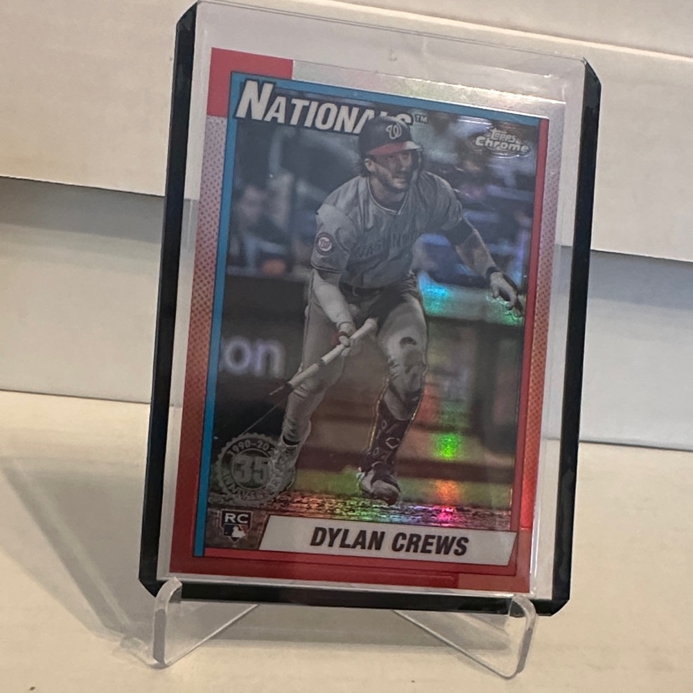 2025 Topps Chrome- Dylan Crews- ROOKIE (1990)